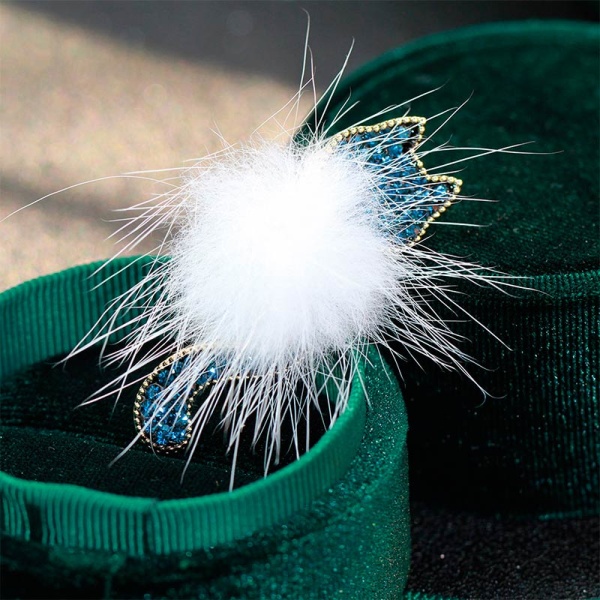 Брошка котик з пухом lan-2834