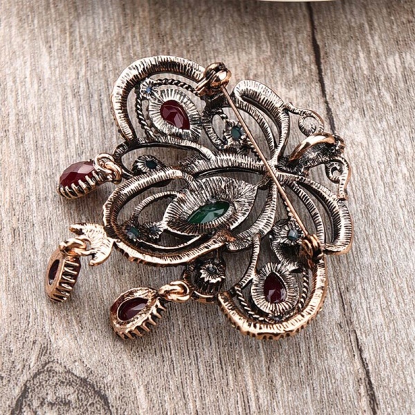 Брошь в турецком стиле с камнями lan-3486