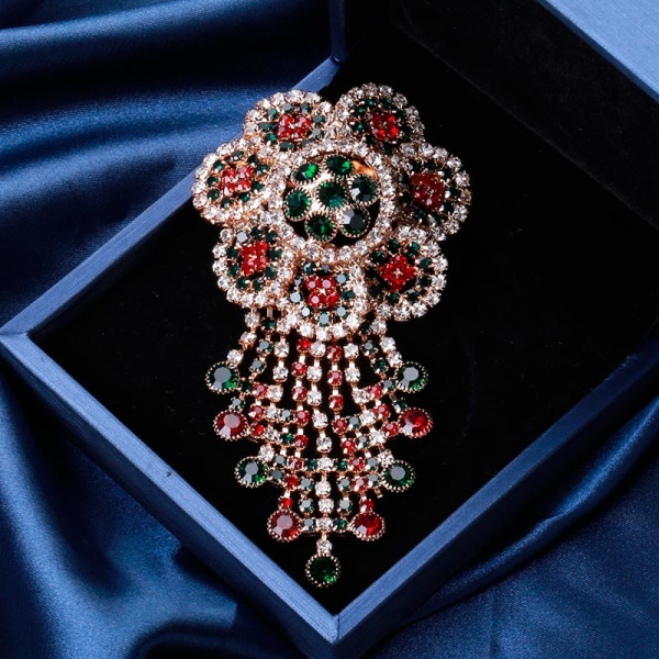 Брошь Цветок ромашка орнамент водопад lan-2941