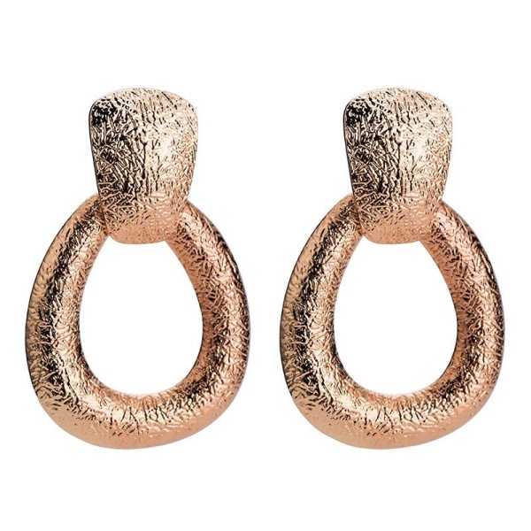 Серьги объемные каплевидные