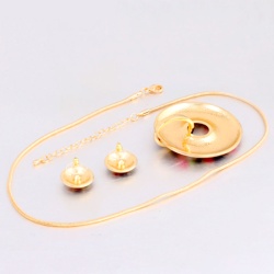 Набор украшений с эмалью Геометрия: кулон и серьги