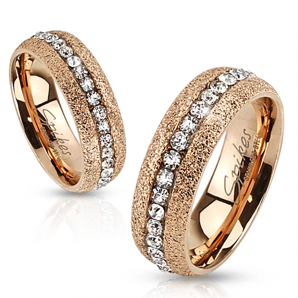 Золотые кольцо обручальное женские цена. Кольцо обручальное с фианитами (арт. Т132019069). Красивые обручальные кольца. Обручальные кольца с камушками. Кольцо обручальное женское.