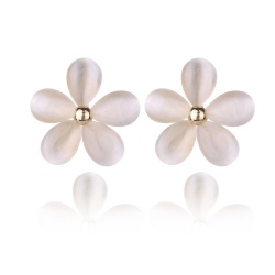 Сережки гвоздики перламутрова Ромашка