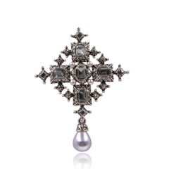 Брошь Крест с жемчужиной lan-3221