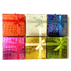 Подарочная коробка для украшений Змея (9/9/3 см)