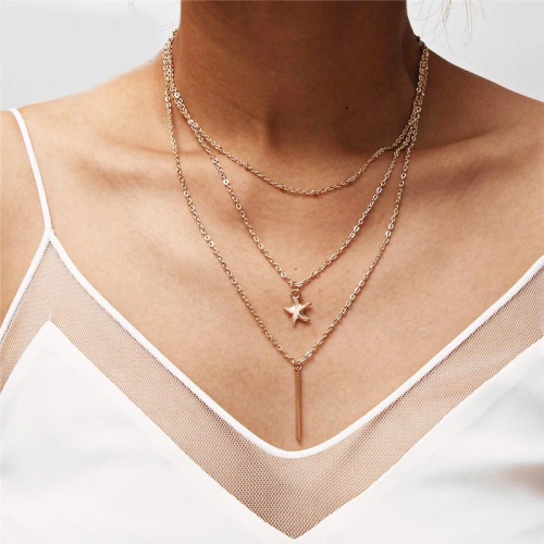 Тройная цепочка на шею со звездой