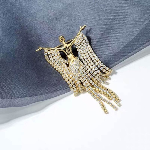 Брошка вільна дівчина