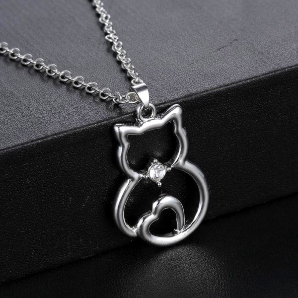 Кулон Кішечка силует сріблястого кольору