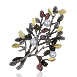 Брошь с натуральными камнями Веточка