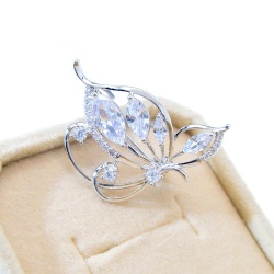 Брошь бабочка Кристалл