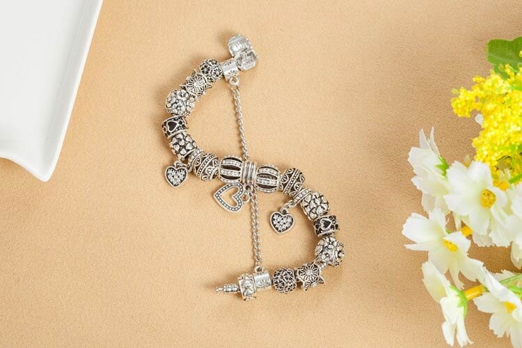 Браслет в стиле пандора Серебристое сердце