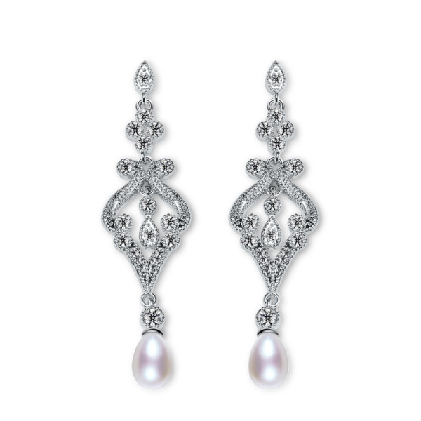 Сережки з перлами Лукреція