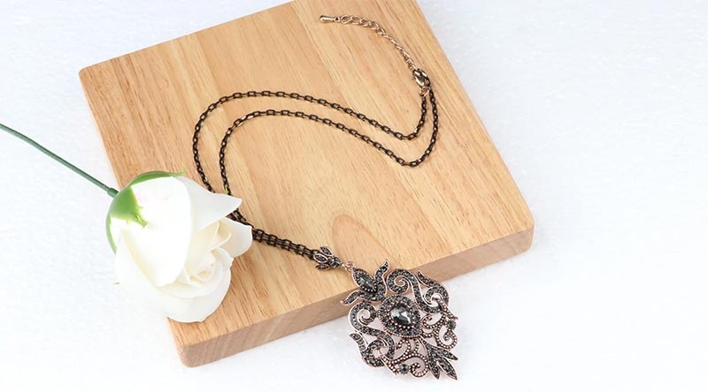 Кулон Роскошь завиток