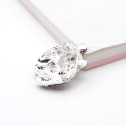 Брошь лесная Панда