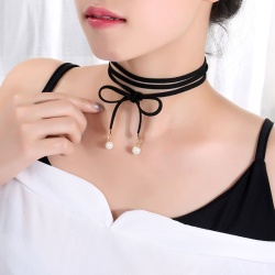 Замшевый длинный чокер с жемчужными бусинами lan-969