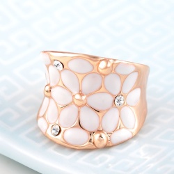 Набор украшений Ромашка Roxi: кольцо и серьги