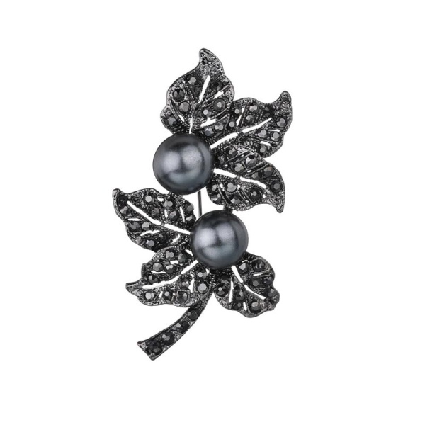 Брошь с жемчужинами Листочки
