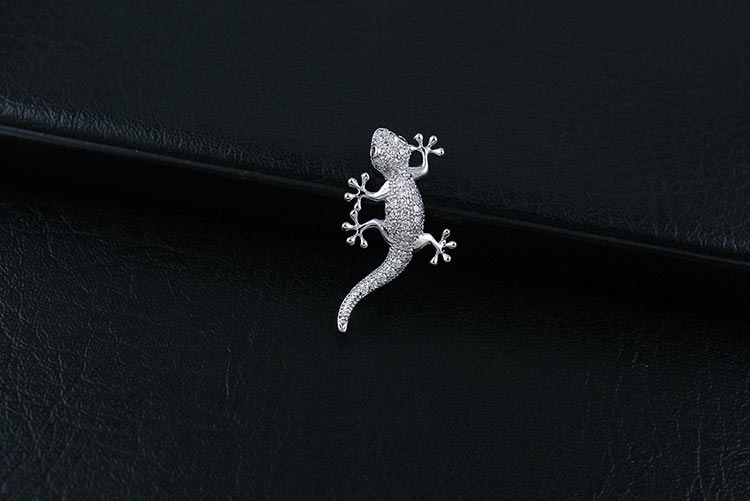 Брошь Геккон