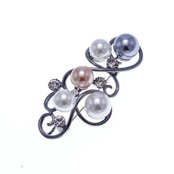 Брошь завиток с бусинами