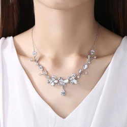 Набор украшений Завиток: колье и серьги