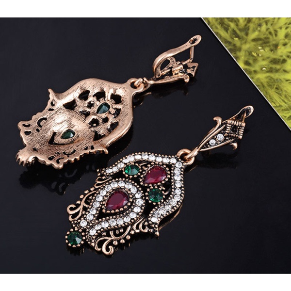 Набір прикрас Айсель: кулон, сережки