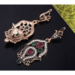 Набір прикрас Айсель: кулон, сережки