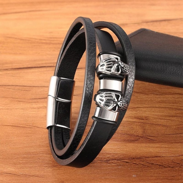 Кожаный браслет с черепом Каратель