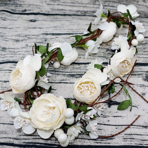 Венок на голову с цветами Нежность