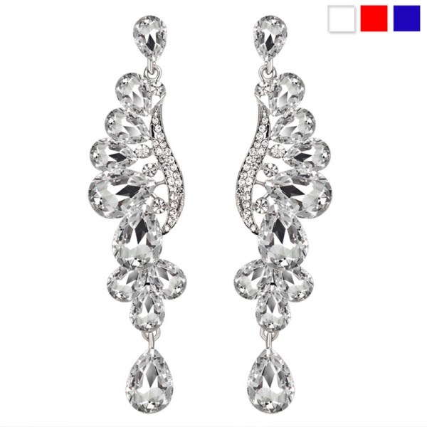 Довгі сережки з камінням сваровськи.