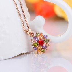 Набор украшений: кулон и серьги Цветок с кристаллами циркона