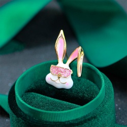Брошка стильний кролик в окулярах