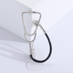 Брошка стетоскоп Dr сріблястий lan-2970