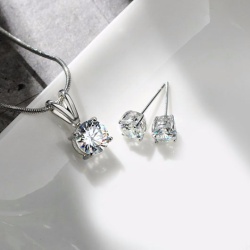 Набор украшений грань Кристалл: кулон и серьги