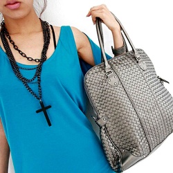 Кулон Крест чёрного цвета с цепочками