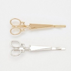 Заколка для волосся Ножиці