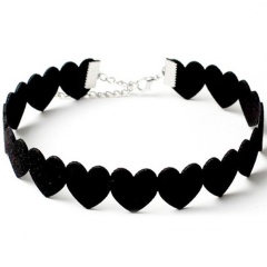 Замшевый чокер c Сердечками lan-318 чёрного цвета