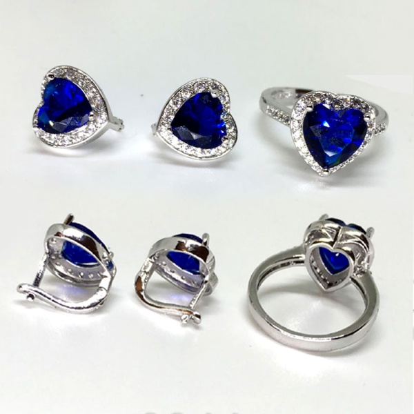 Набор украшений: серьги и кольцо Сердце океана