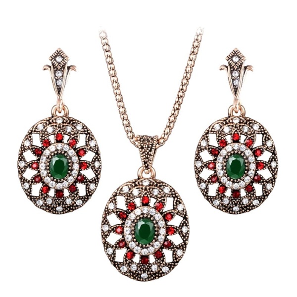 Набор украшений Великолепный век Гюлай: кулон и серьги