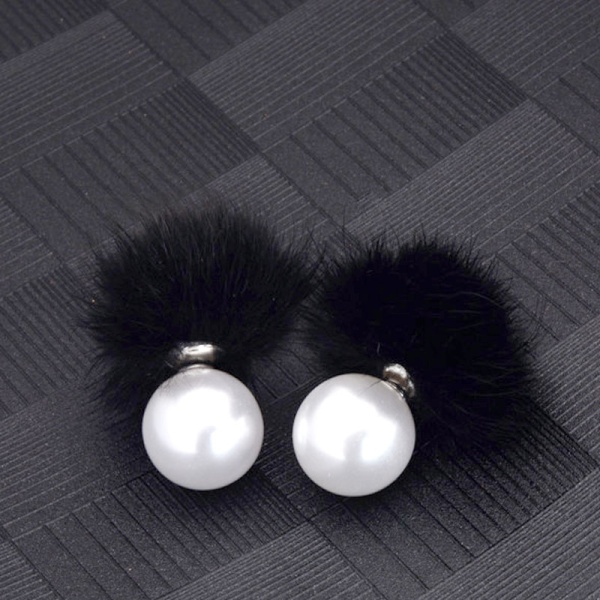 Серьги гвоздики с мехом норки Жемчужина