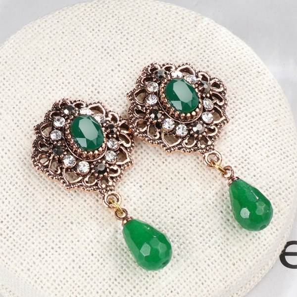 Серьги с камнями Джахиде