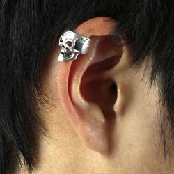 Кафф без проколу Skull