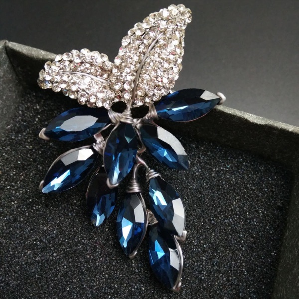 Брошка Виноградна грона