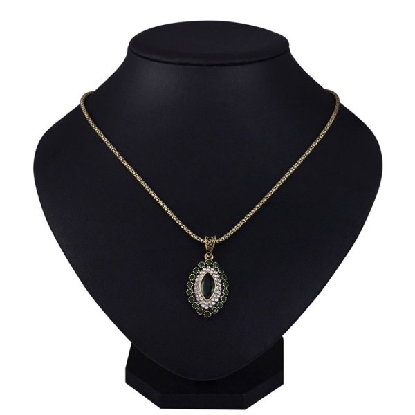 Набір прикрас Аджена: кулон, сережки, каблучки