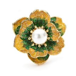 Брошь квітка чарівність