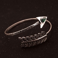 Браслет на передпліччі Стріла