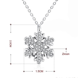 Набор украшений: кулон и серьги Снежинка