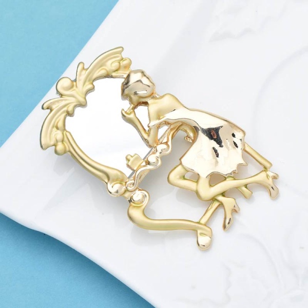 Брошь девушка в зеркале lan-2799